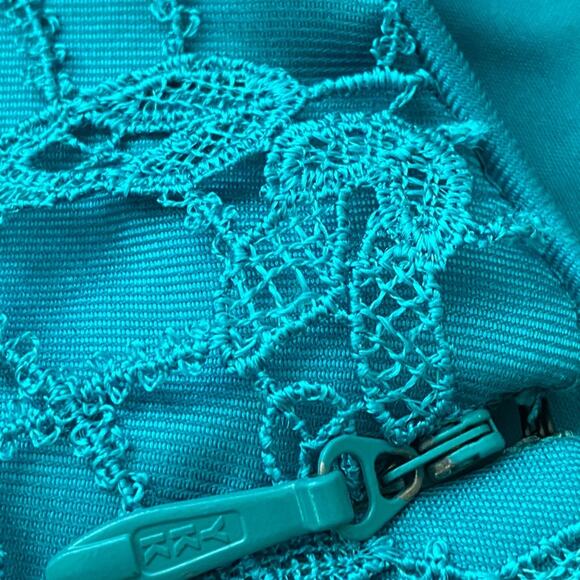 Vintage Cocktail Dress Medium Retro Semi Formal Holiday Party Dress 60s Classic - Picture 14 of 14